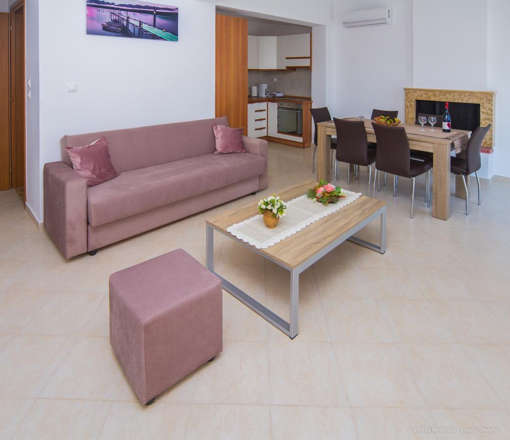 Casa Marinella Apartment Генади Екстериор снимка