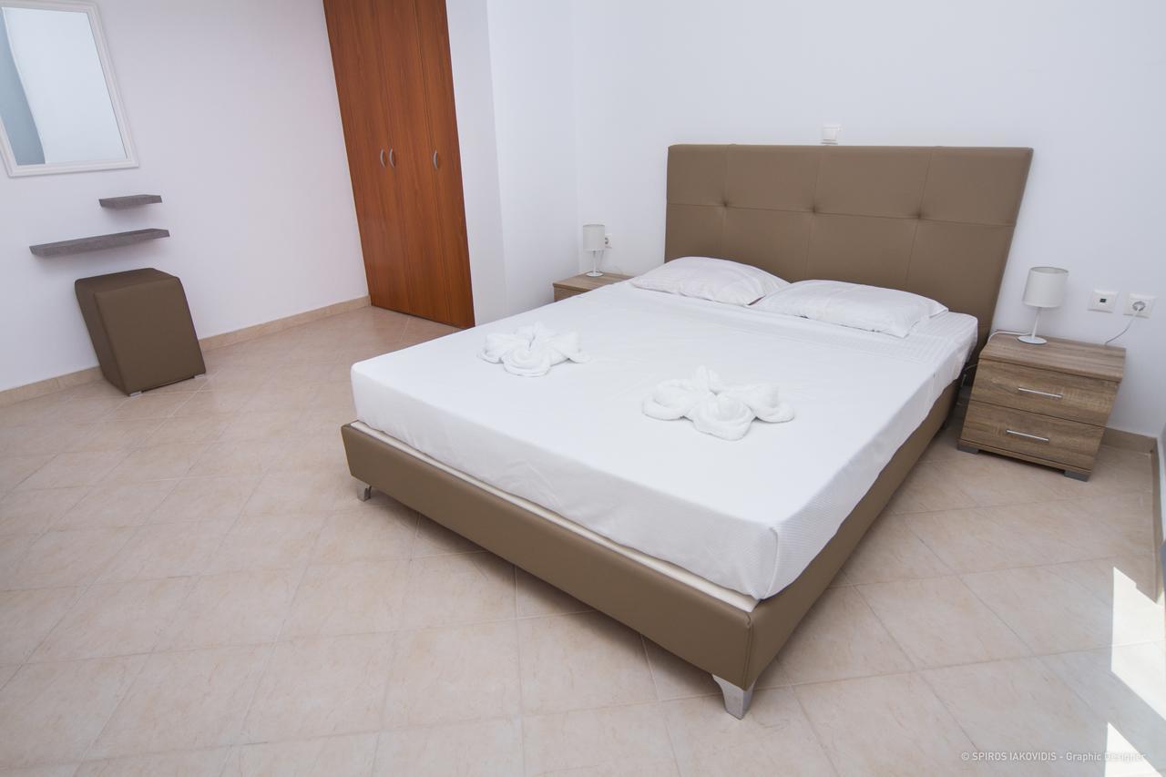 Casa Marinella Apartment Генади Екстериор снимка